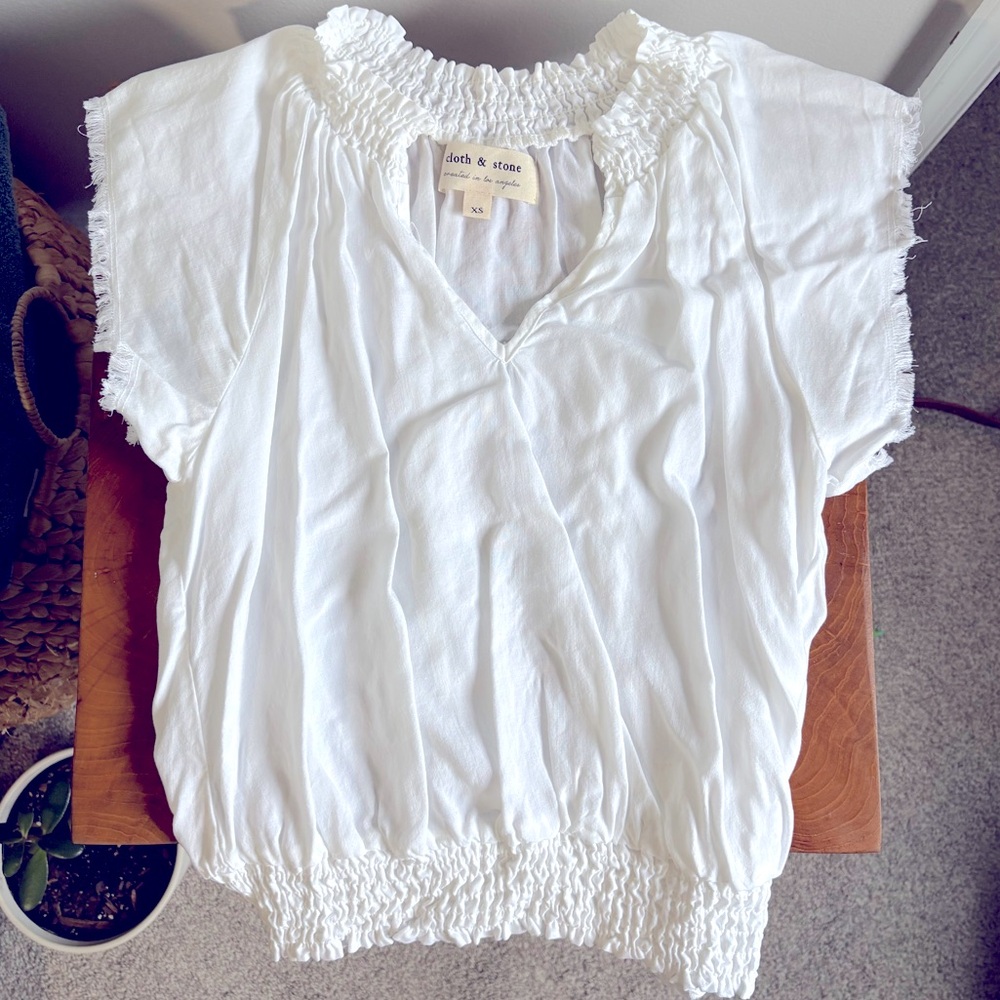 cloth & stone White Smocked V-Neck Blouse